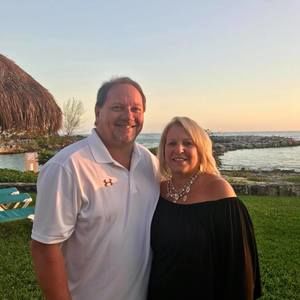 Meet your Posher, Elaine-greg